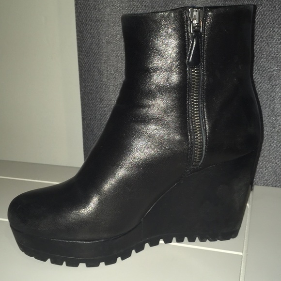 Prada wedge ankle boots - Picture 6 of 8